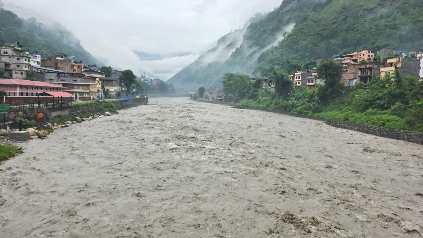कालीगण्डकीमा पानीको बहाव बढ्यो, सतर्कता अपनाउन आग्रह