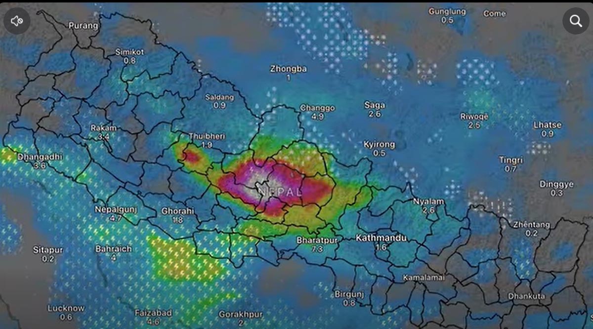 आज राति भारी वर्षाको सम्भावना